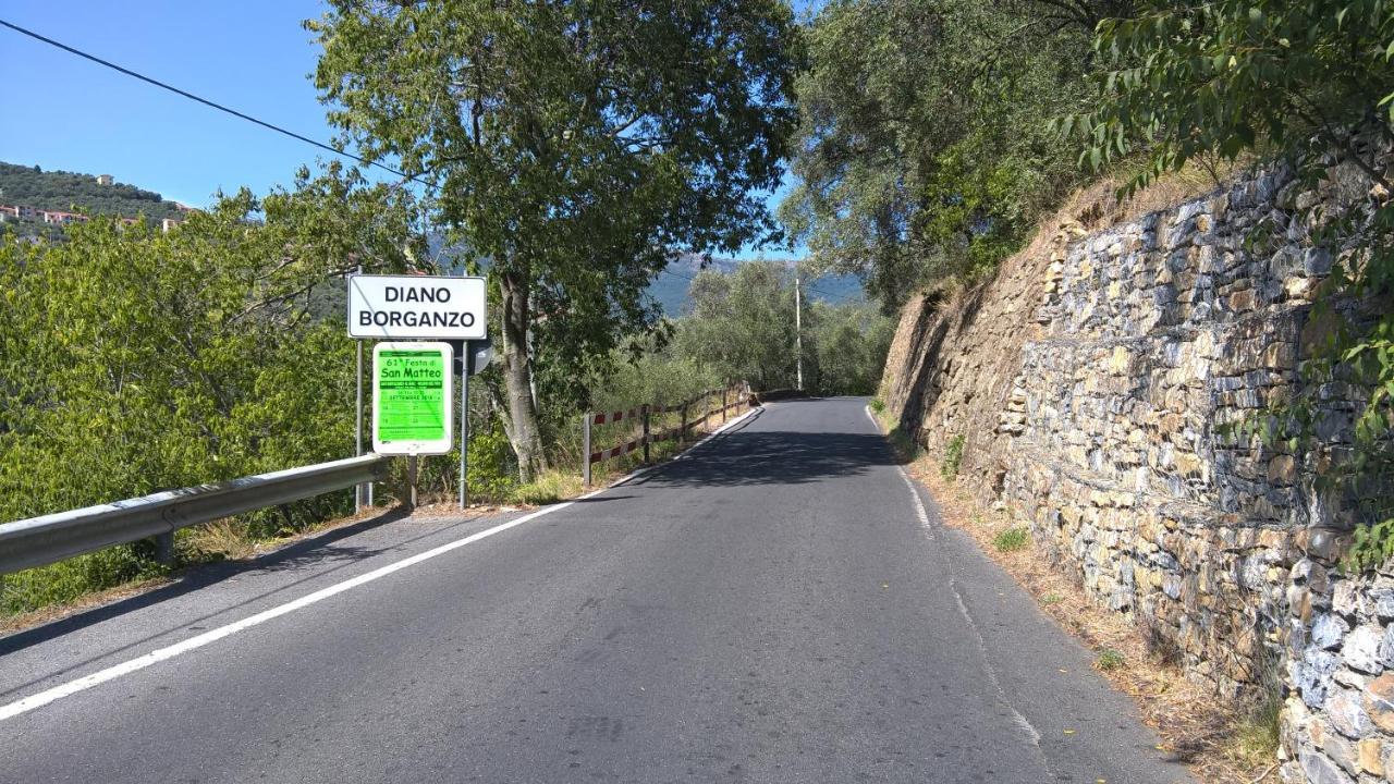 Отель Bella Liguria Diano San Pietro Экстерьер фото